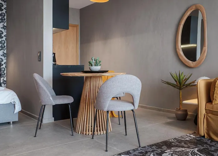 Seaview In Complex Iron Code *