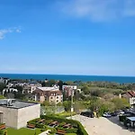 Seaview In Complex Iron Code * Varna